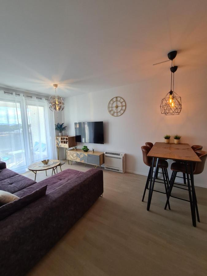 Mare With Parking Appartement